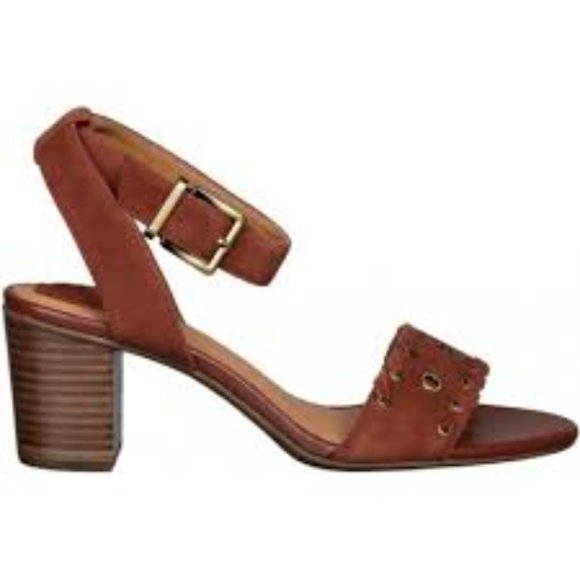 Clarks Shoes - New Clarks Artisan Ralene Brown Suede sandal 7.5